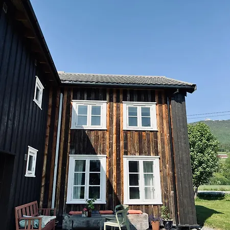 Holiday home Romsdal Tommerhuset Isfjorden
